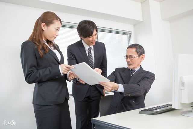 同事总爱使唤你教你三招搞定,职场总是同事指挥我怎么办