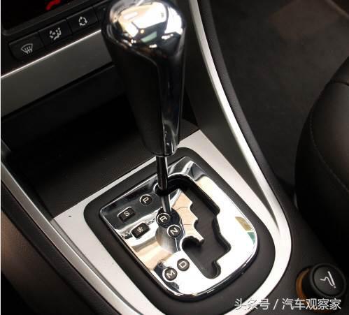 自动挡下坡怎么开车最安全,开自动挡车下坡路的正确方法