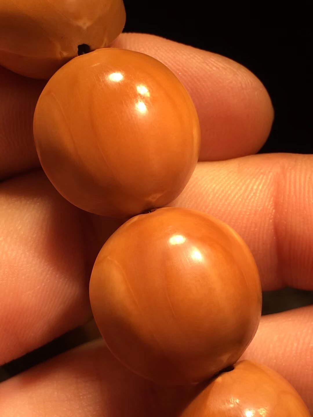 橄榄核手串如何保养,橄榄核文玩保养方法