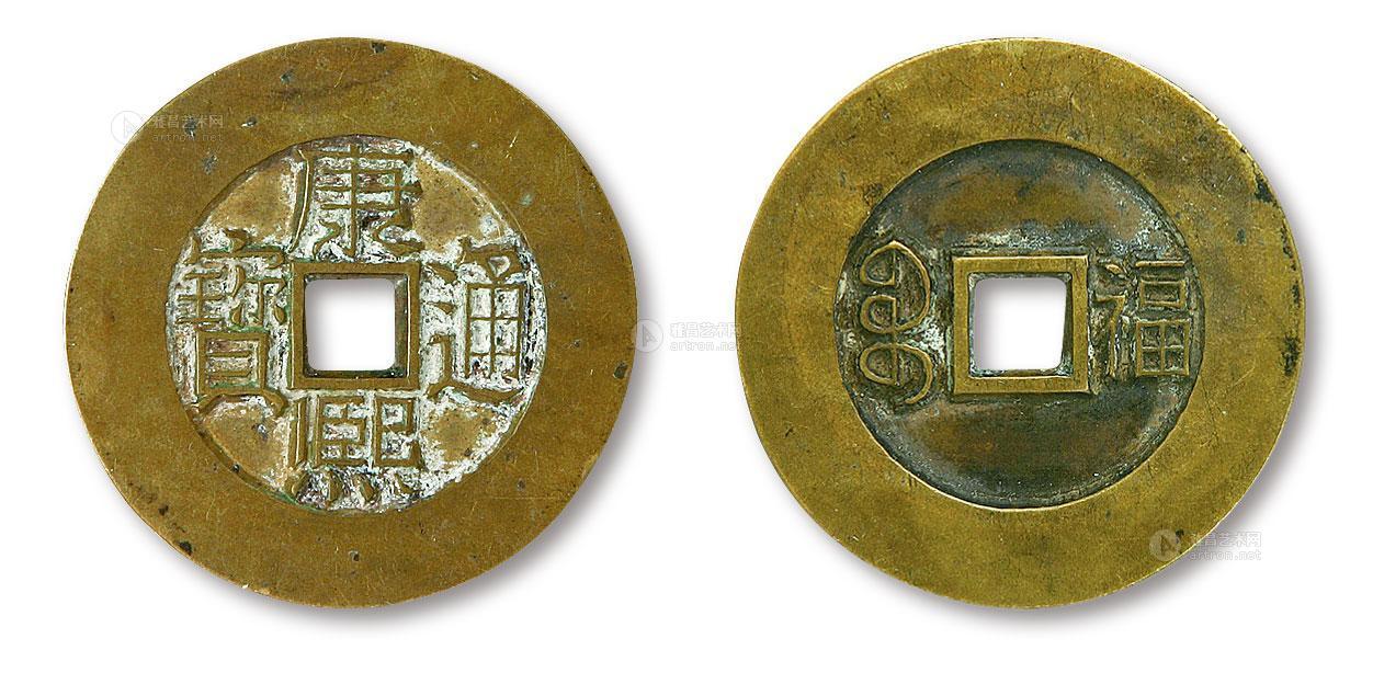 挂在钥匙串上的表,挂在钥匙上面的铜钱