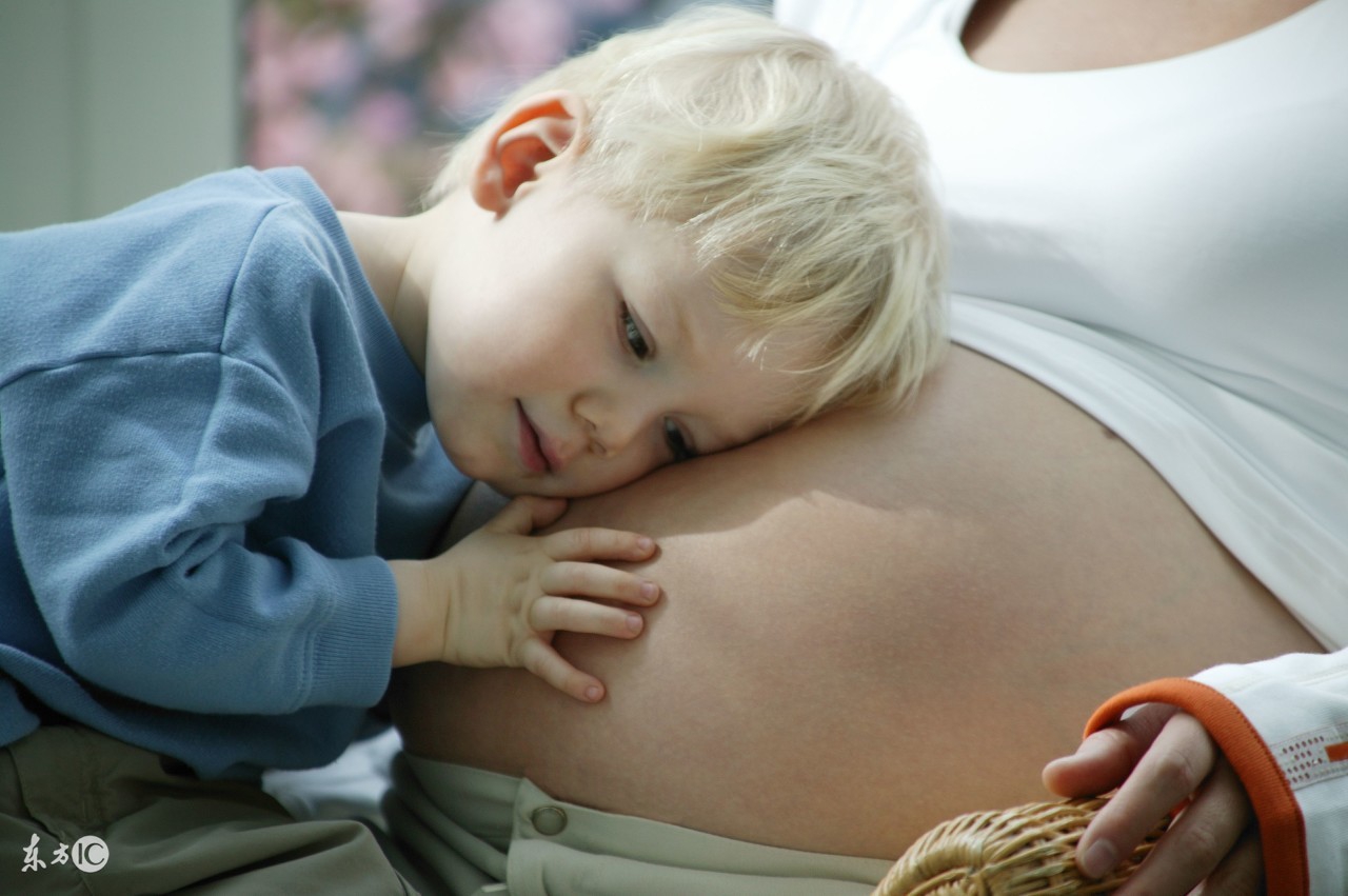 孕妈妈吐的胃痛怎么办,孕妈妈吐酸水怎么办