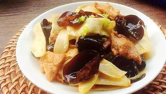 孕晚期营养补充剂,孕晚期营养食谱大全及做法