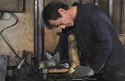 中国萨克斯生产销售现状,萨克斯中国生产