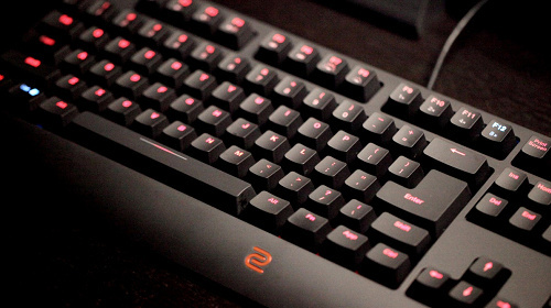 吃鸡中你最适合的装备,吃鸡非常值得升级的一件装备