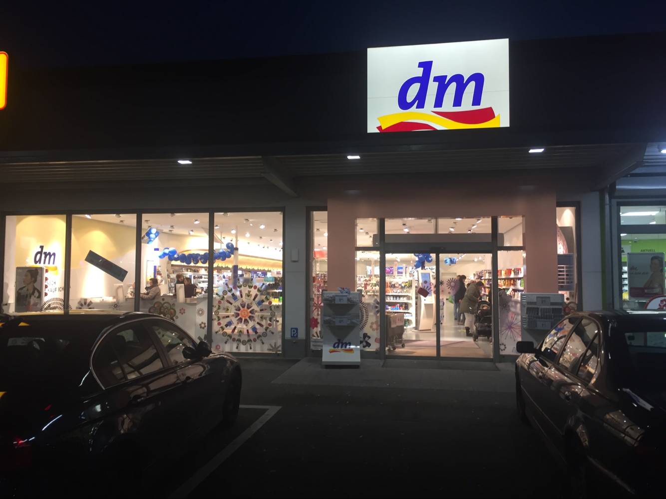 昨天看《明星大侦探》，发现鬼鬼手里的东西不寻常