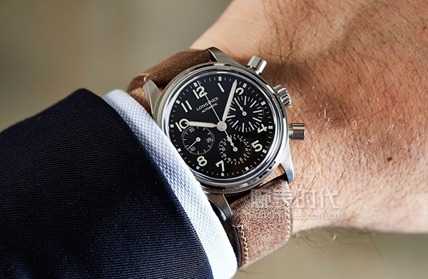 浪琴经典复刻手表如何调时间,时针钟表