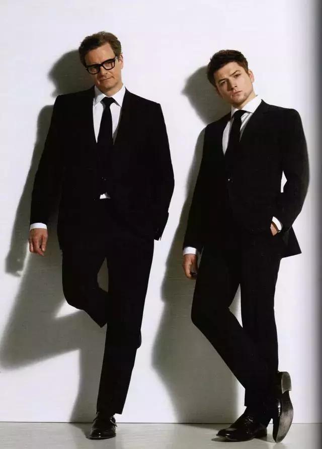 为啥你穿西装像房地产中介,房产中介西装