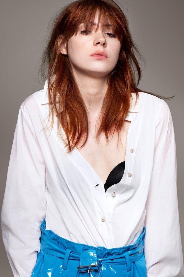 铅华洗尽——她留给我们的仅一个“美”字足矣