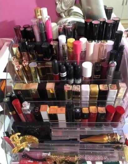 50块的口红涂出了300块的质感，MAC、阿玛尼被我丢到了一边~