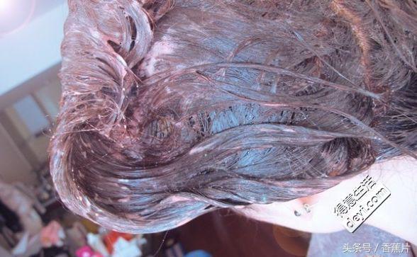 染发过黑色怎么染别的颜色,染过头发在家染发教程