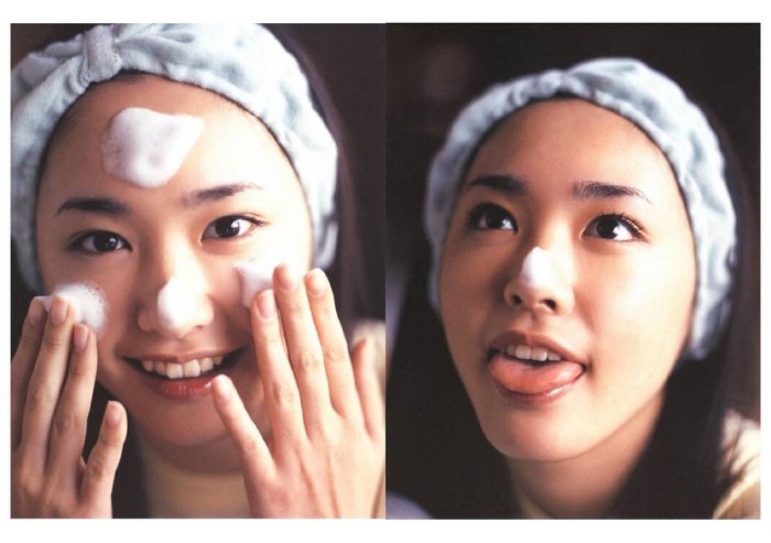 如何用洗面奶正确洗脸和护肤 (洗脸有必要用2种洗面奶吗)