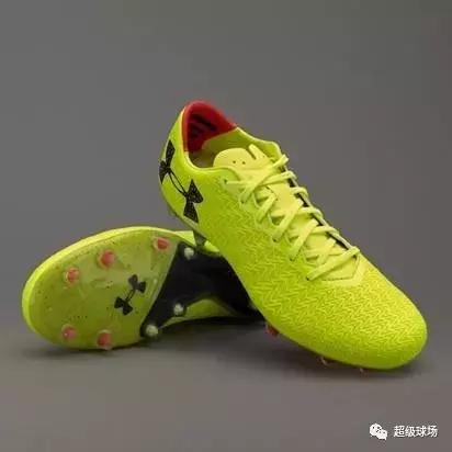 初学者学足球选足球鞋,足球鞋购买注意事项