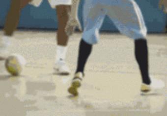 退役多年小罗依然天赋异禀,小罗为什么那么年轻就退役了