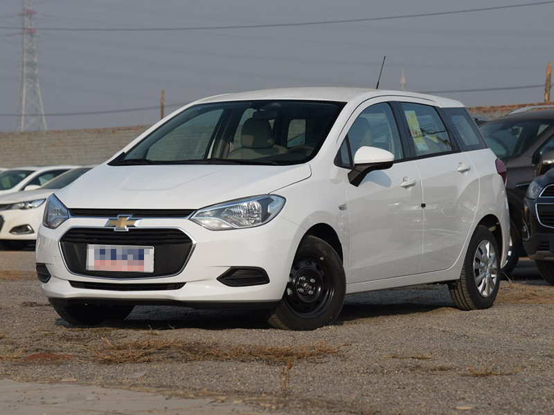 钟爱个性的不错选择外观回头路高配置空间够用省油是关键