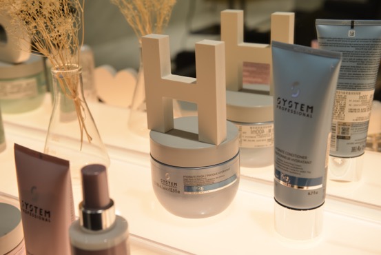 德研丝秀发焕能修护液,德研丝晒出护发新次元