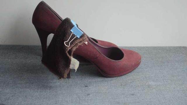 鞋子的两侧挤脚最有效最快的办法,如何让鞋子不挤脚小妙招