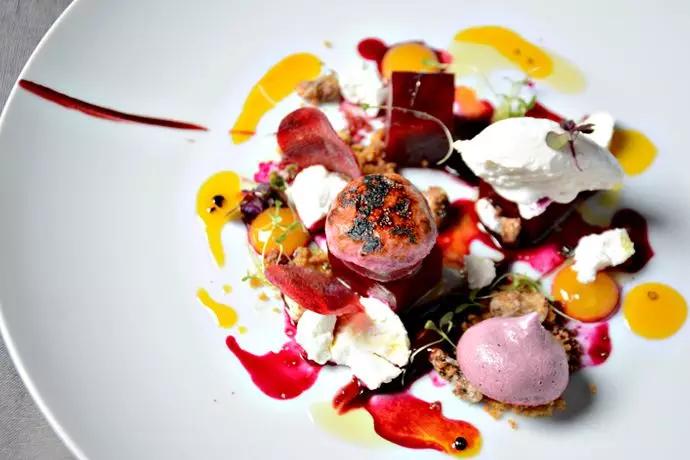 花店不赚钱为什么那么多人做,花店主要是靠什么挣钱