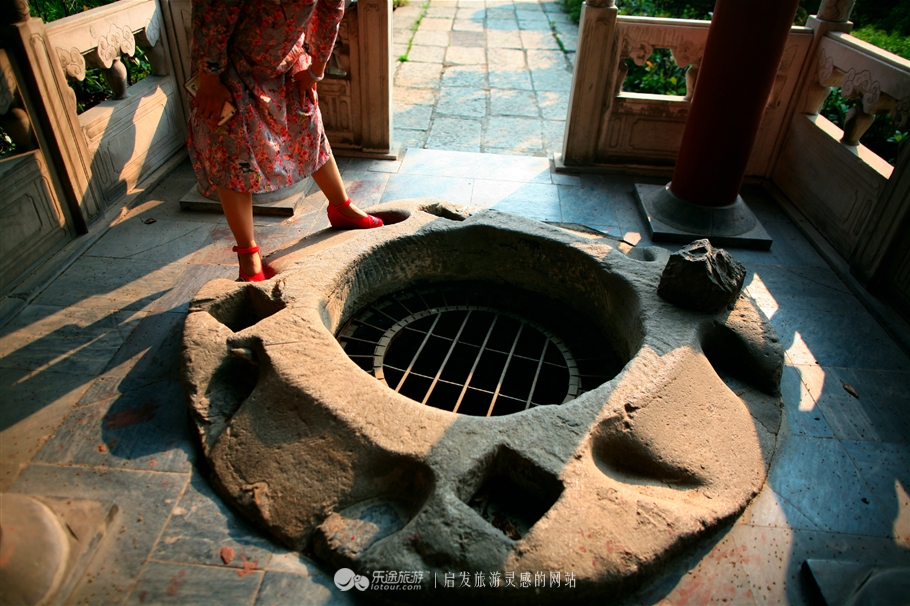 襄王府绿影壁攻略,襄王府绿影壁门票价格