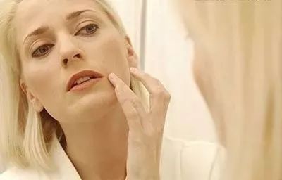 红霉素软膏的6大用途,红霉素软膏12种功效可以治鼻炎