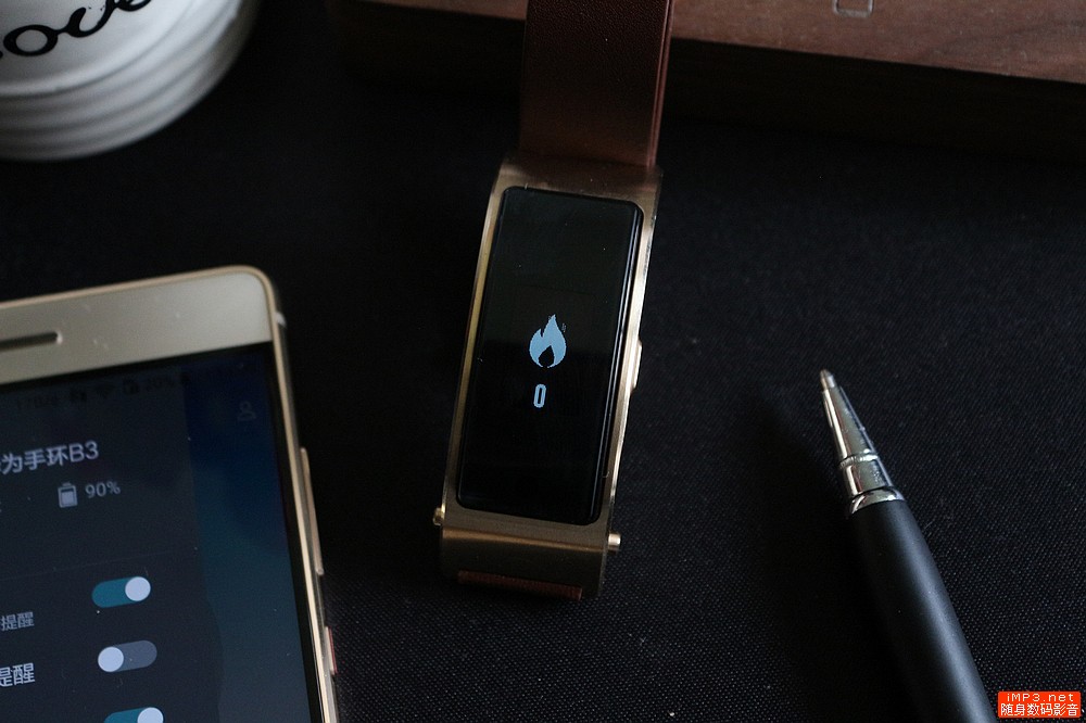 华为手环b3值得买吗,华为手环b3功能及价格