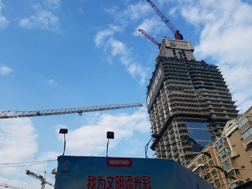 运动贯穿拓东体育馆片区商业生态链C86、金格等满足消费层级