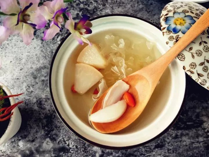 感冒咳嗽不好喝什么最管用,感冒咳嗽试试这个方法不用打针