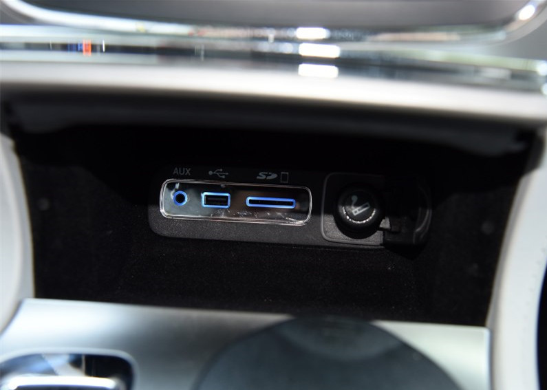 进口jeep4x4旗舰版,jeep4x4四驱测试