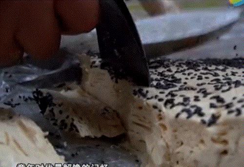 深度解密！湖北一贫困县城儿时爱吃的“打糖”，流行用胶鞋底来换