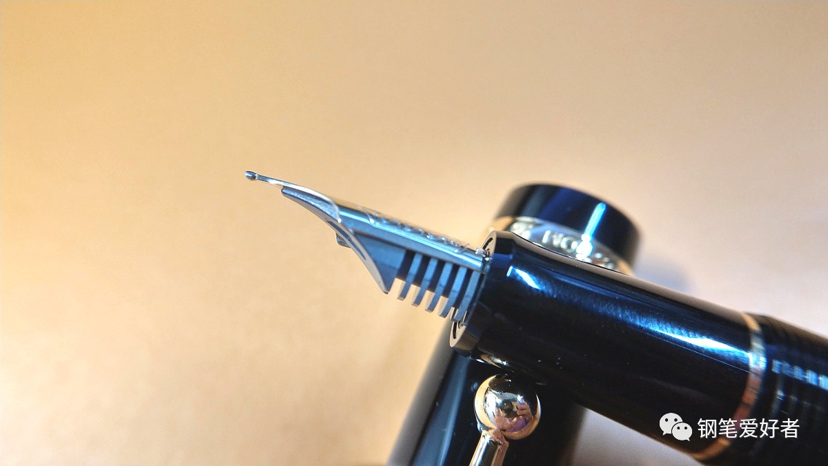 入门级钢笔金笔,百乐钢笔14k金尖585怎么样