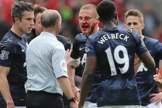 浴血奋战的战士们,细数那些挺身而出的平凡英雄