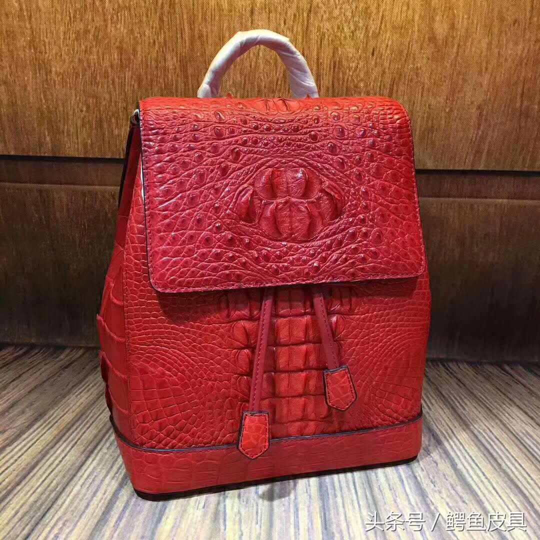 红色过年包包怎么选,今年最火的过新年包包