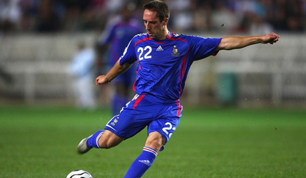 永恒的刀疤：我是个战士，我将永远捍卫拜仁荣誉