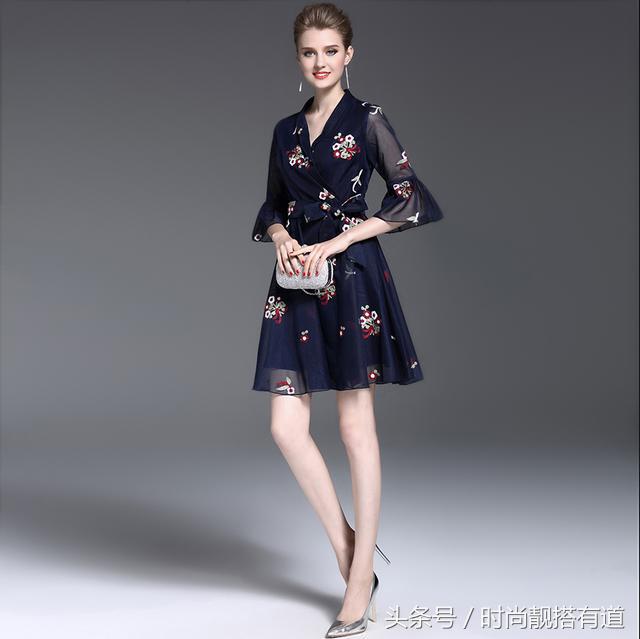 柔软轻薄丝滑雪纺连衣裙印花,高贵时尚印花雪纺连衣裙