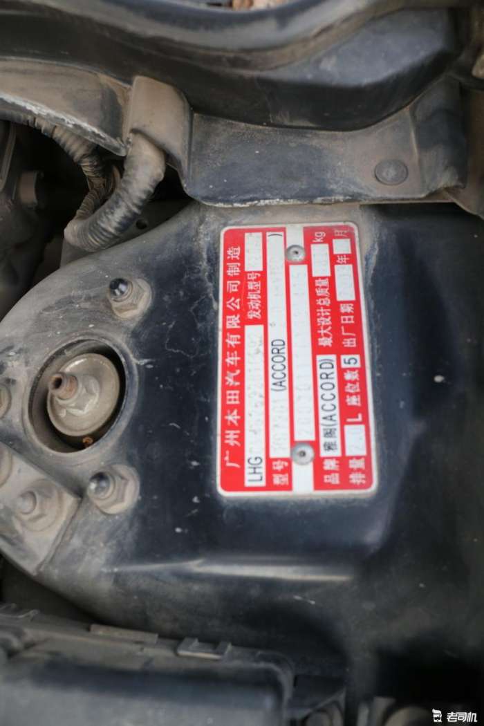 十年车龄的本田雅阁值得买吗,本田雅阁跑了20万公里还值得买吗