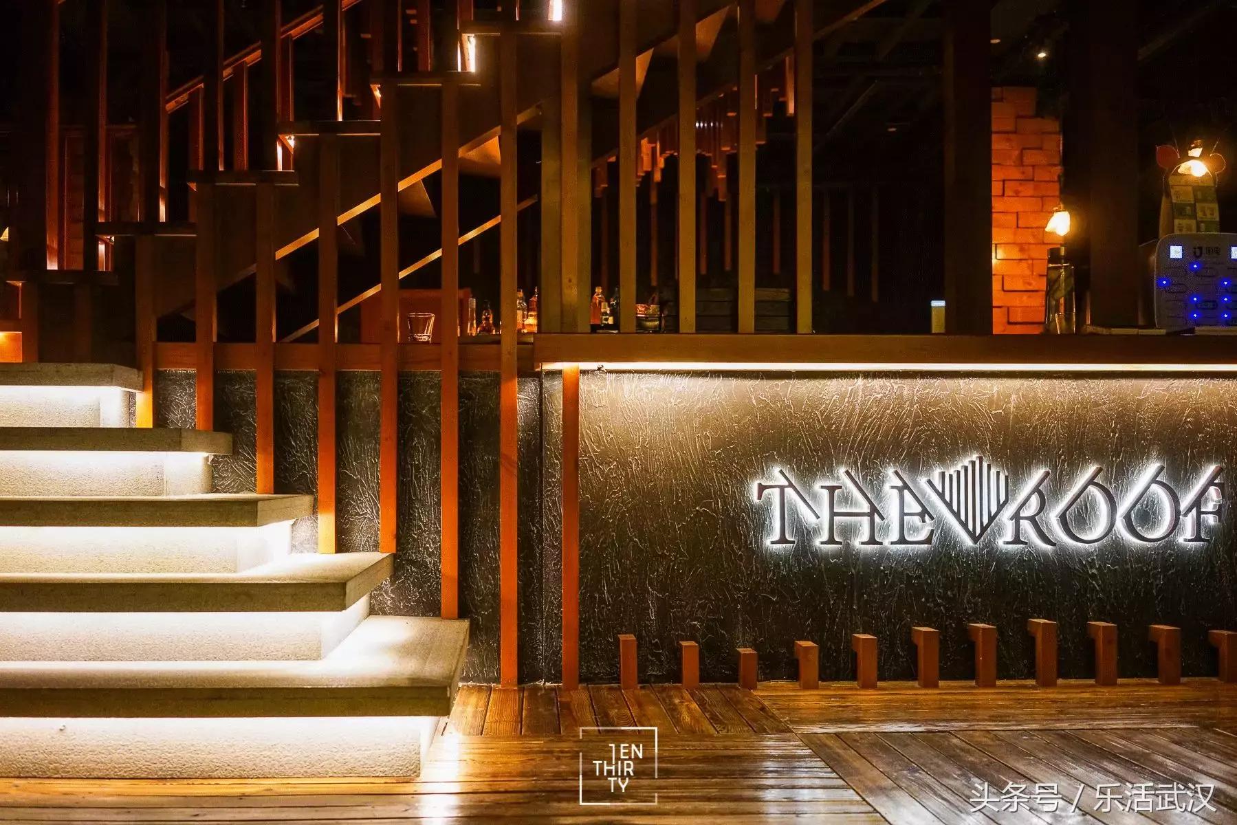 去酒吧点鸡尾酒推荐,去酒吧什么鸡尾酒好喝