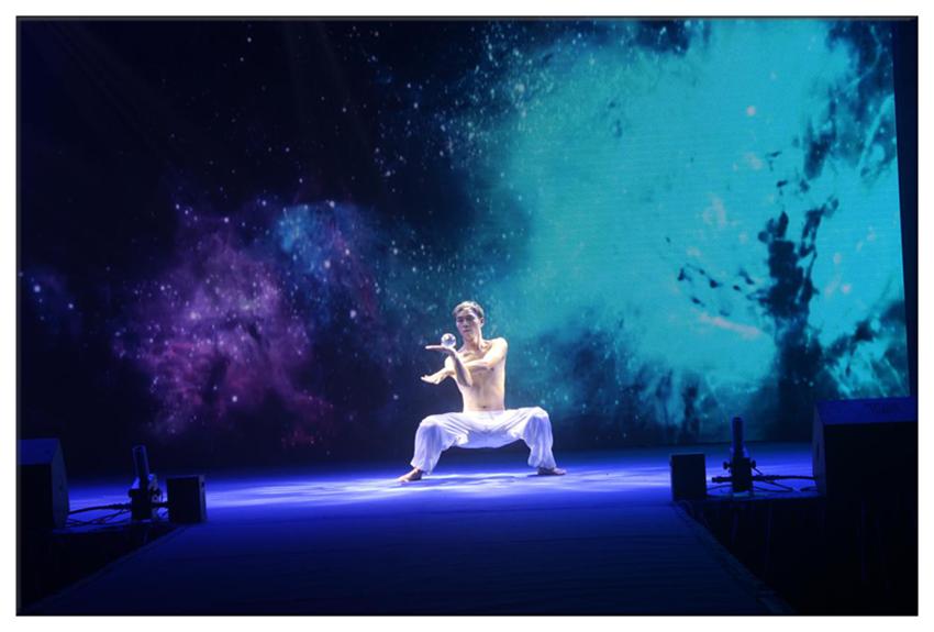 中梁地产江西区董事长,中梁地产城市展厅荣耀启封