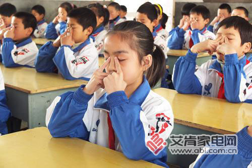 值得期待中国移动CMCC4K智能电视T1X55评测