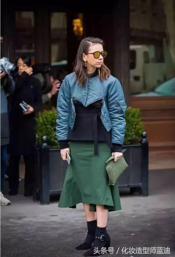 高跟鞋穿袜子很low吗,你永远不知道高跟鞋里穿什么袜子