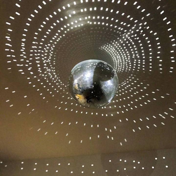 跟着郭小Lu去装逼，买不起爱马仕，可以去爱马仕空间“奇迹漫步”哦