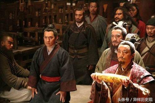 宋江为什么不应该带领兄弟们招安,明知朝廷腐败宋江为何招安