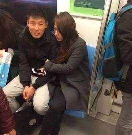 中国男足开的汽车,盘点国足开的什么车