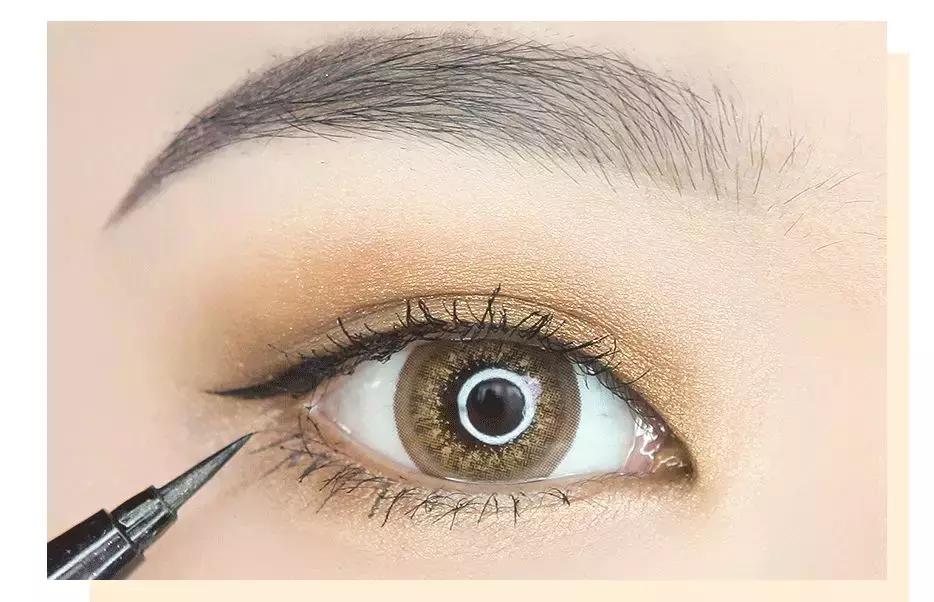 日常眼妆最好用的眼影盘,好用的眼影盘眼妆教程