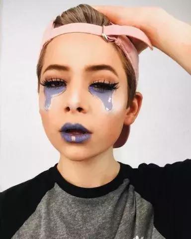 儿童一步一步教你学化妆,小孩一步一步教你学化妆