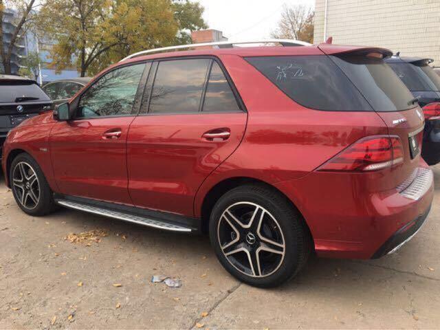 奔驰amggle43和奔驰gle350对比,天津港奔驰gle43墨版2020款价格