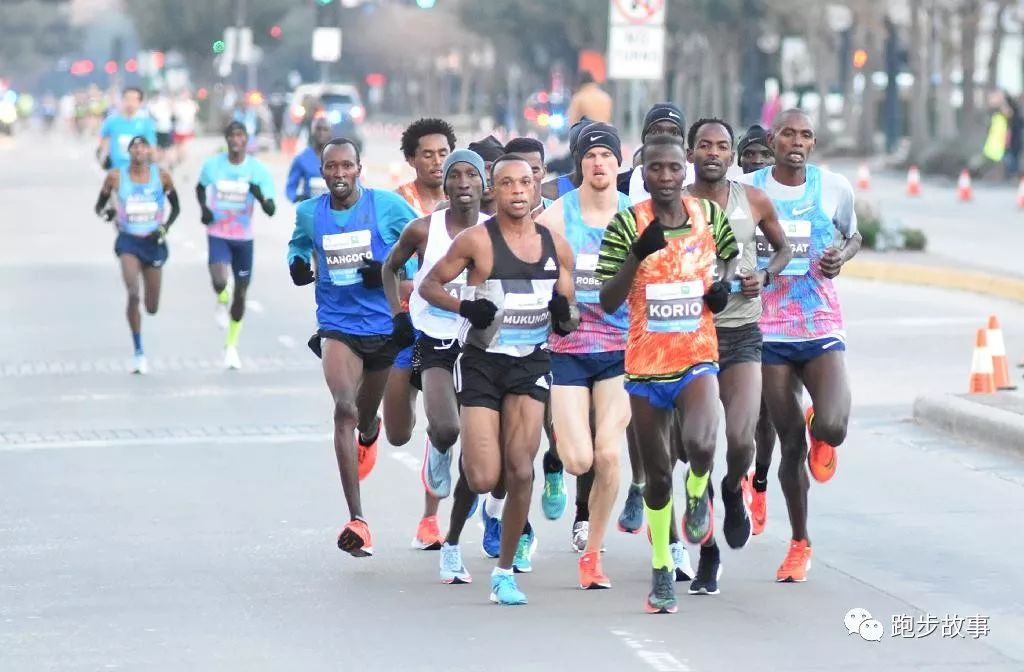 PB59:47和60:01！世界上半马最快的双胞胎