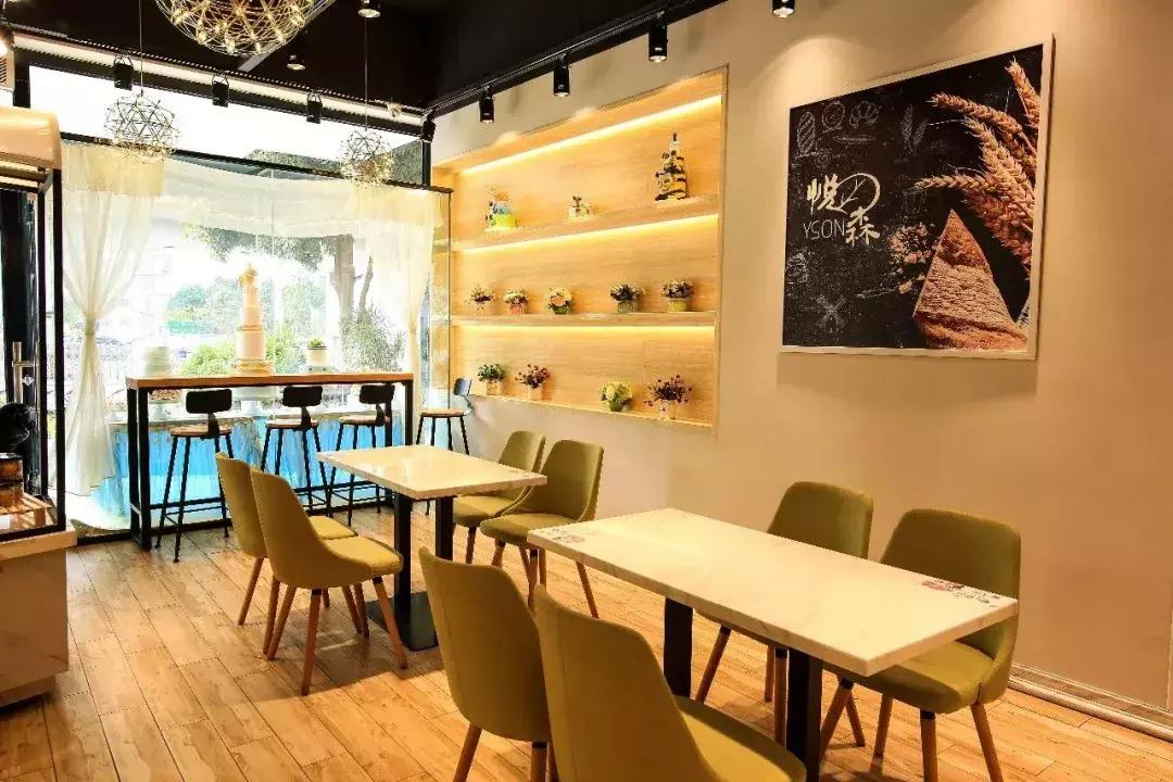 香港排长龙奶茶店,香港排长龙的奶茶店