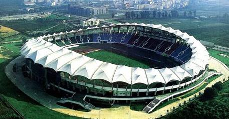 坚守中国,坚守足球