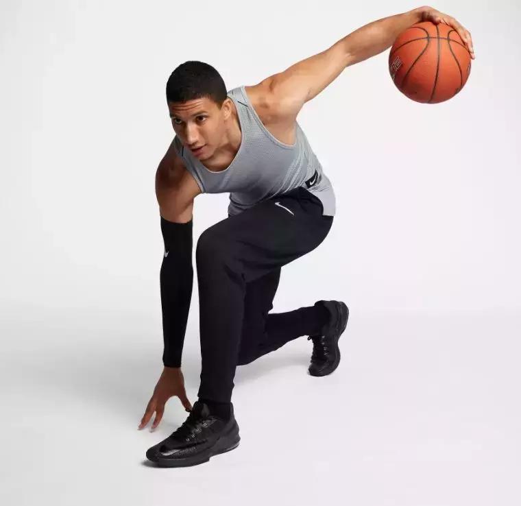 既能出街又能跑步的nike,nike保暖系列