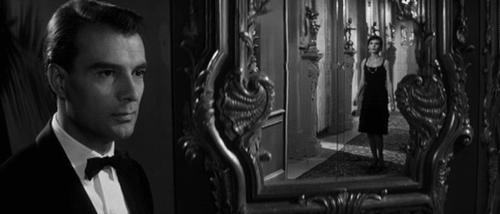 有哪些好看的小黑裙,小众又有设计感夏天必备小黑裙