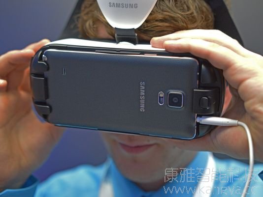 三星的野心：做一*独台**立的VR头戴设备
